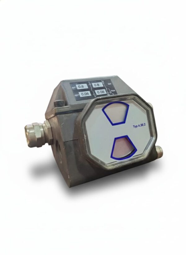 DIGITAL DIFFERENTIAL PRESSURE INDICATOR 4.36.2